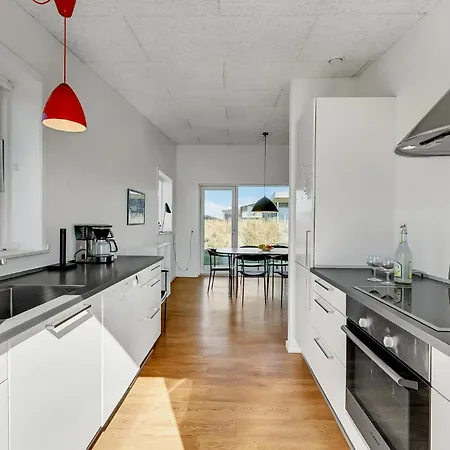 3 Bedroom Lovely In Ringkobing Semesterbostad Søndervig