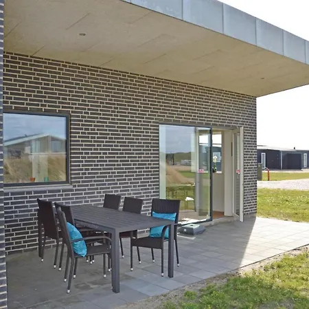 3 Bedroom Lovely In Ringkobing Semesterbostad Søndervig